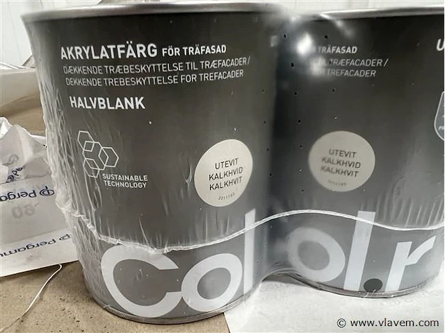 2 x 3 potten verf, aan 1 l. per pot, kalkhvit - afbeelding 1 van  4