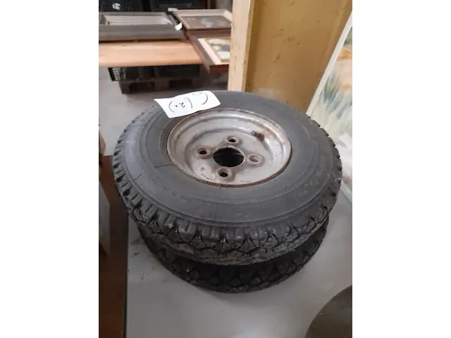 2 x banden michelin 4,00-8c - afbeelding 1 van  1