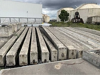 2 x betonnen dwarsbalken 17m - afbeelding 1 van  1