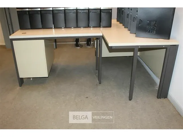 2 x bureau - afbeelding 1 van  3