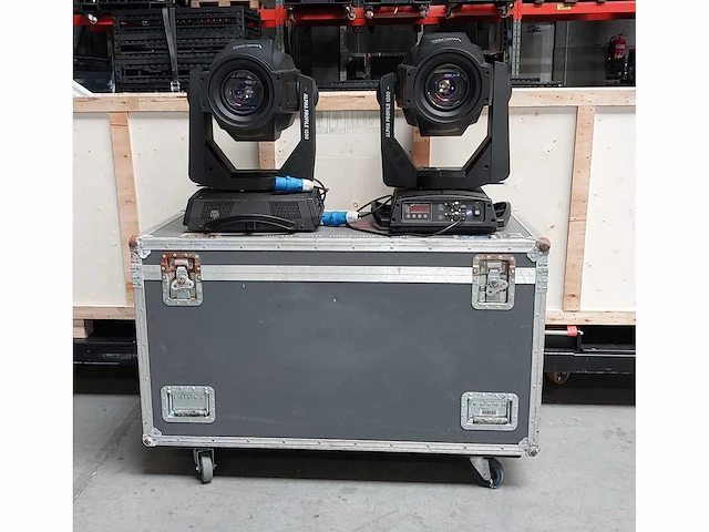 2 x clay paky alpha spot 1200 - afbeelding 1 van  11