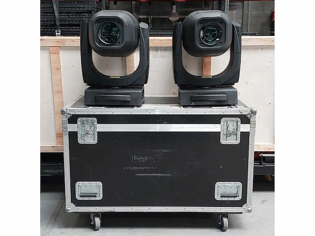 2 x clay paky scenius profile 1400w - afbeelding 1 van  12