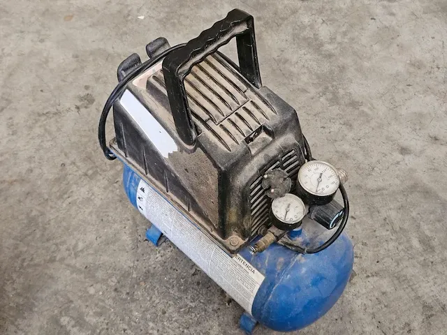 2 x compressor powerplus varo - afbeelding 5 van  6