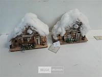2 x deco winter sfeerhuisje 18 x 16 cm