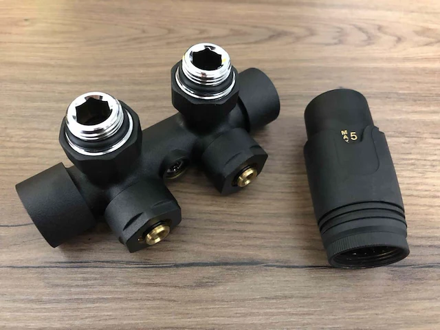 2 x design kraanset zwart- muur (haaks) - afbeelding 1 van  2