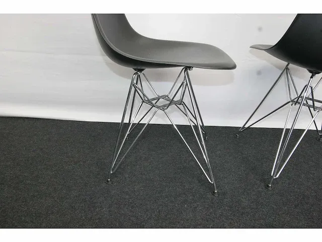 2 x design stoel vitra eames dsr - afbeelding 4 van  4