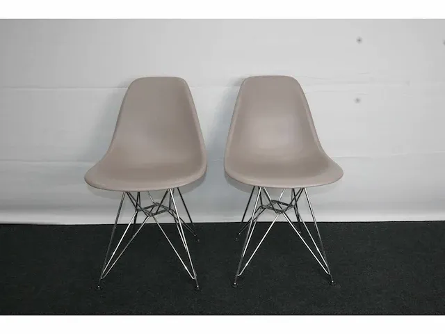 2 x design stoel vitra eames dsr - afbeelding 1 van  4