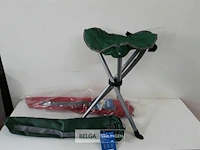 2 x driepoot stoel opvouwbaar - afbeelding 1 van  3