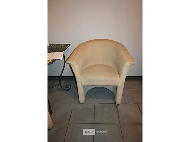 2 x fauteuil + metalen tafeltje - afbeelding 2 van  6