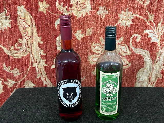 2 x fles whiskey - afbeelding 1 van  4