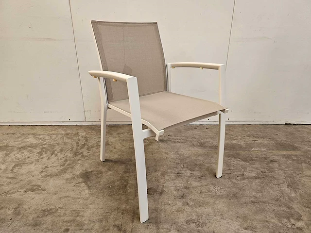 2 x garden prestige alu stapelstoel sydney wit - champagne - afbeelding 1 van  4