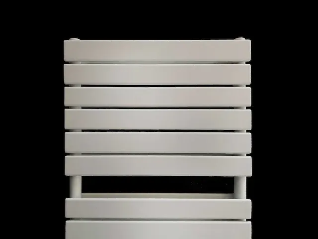 2 x h1760xb600 mat wit dubbele badkamerradiator farko - afbeelding 1 van  4