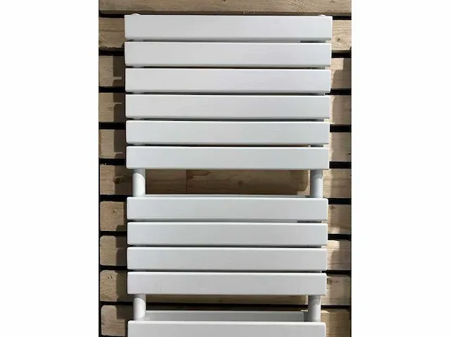 2 x h1760xb600 mat wit dubbele badkamerradiator farko - afbeelding 2 van  4