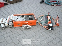 2 x holmatro handpomp + mechanische stip - afbeelding 1 van  10