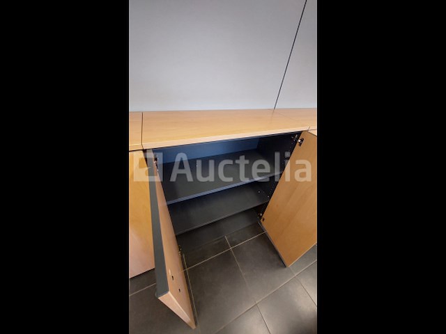 2 x houten draaideurkast laag - afbeelding 2 van  4