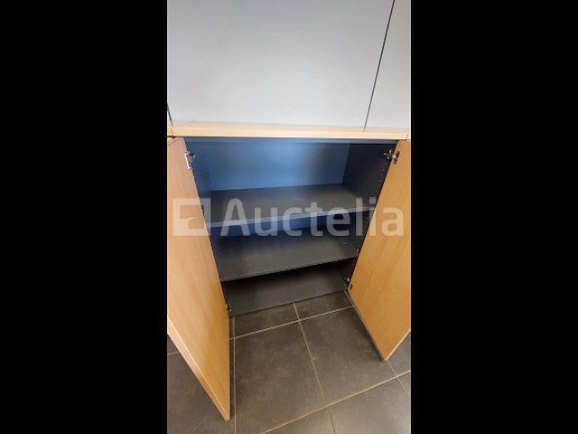 2 x houten draaideurkast laag - afbeelding 3 van  4