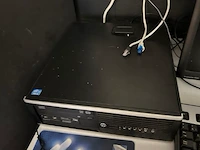 2 x hp desktop + scherm en toetsenbord - afbeelding 3 van  4