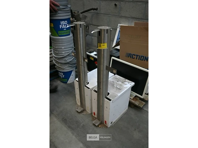 2 x inox handreinigingsdispensers - afbeelding 1 van  4