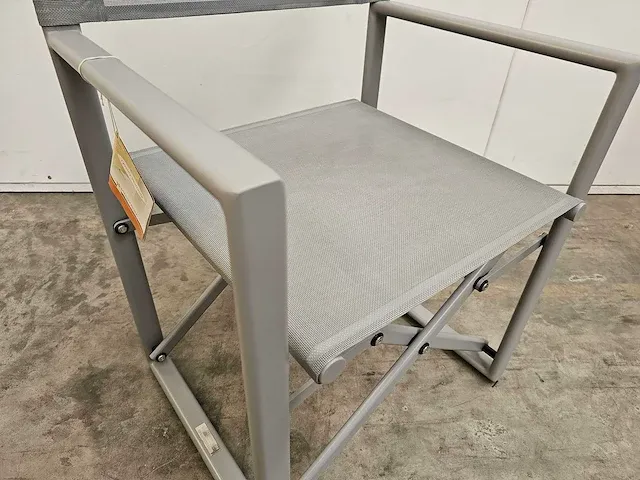 2 x jati-kebon alu tuinstoel director chair signal grey mat - afbeelding 4 van  4