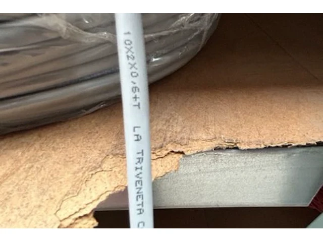 2 x kabel ong 300 m in totaal - afbeelding 2 van  5