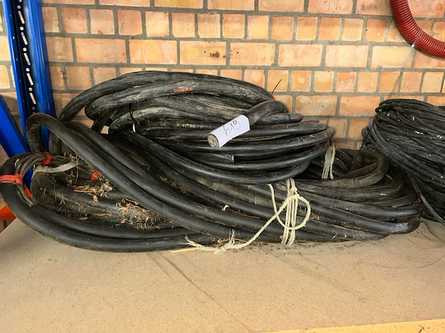 2 x kabel ong 35 m totaal - afbeelding 1 van  3