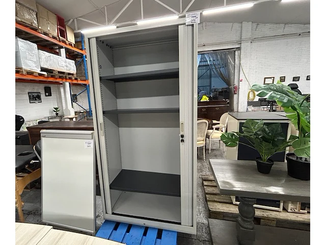 2 x kast - afbeelding 1 van  4