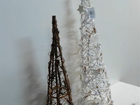 2 x kegel met verlichting 1 x bruin 60 cm + 1 x wit 80 cm - afbeelding 3 van  3