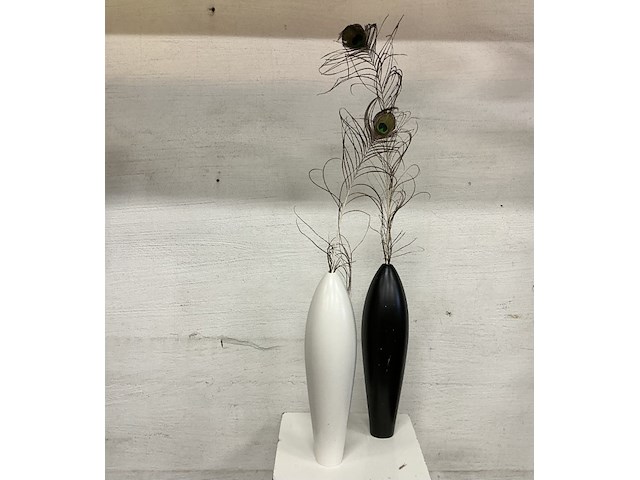 2 x keramische vazen zwart/wit - afbeelding 1 van  2