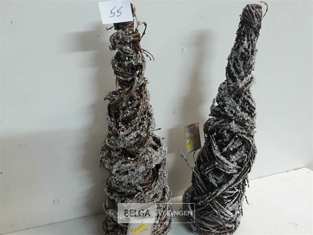 2 x kerstkegel takken met frost 40 cm - afbeelding 3 van  3