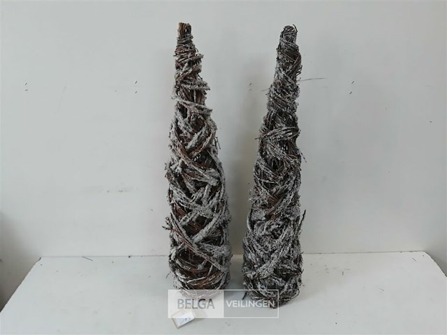 2 x kerstkegel takken met frost 60 cm - afbeelding 2 van  3