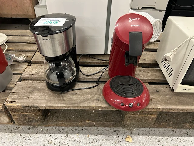 2 x koffieapparaat - afbeelding 1 van  3