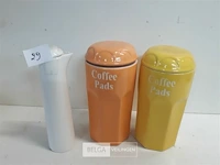 2 x koffiepad houder rond + 1 x melkflesje - afbeelding 1 van  3