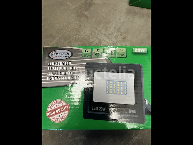 2 x ledstraler 10 en 20w - afbeelding 1 van  4