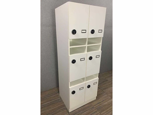2 x locker - afbeelding 1 van  4