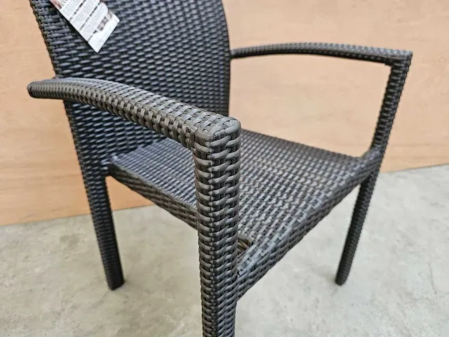2 x luxury lounge stapelbare wickerstoel met arm brown - afbeelding 4 van  4