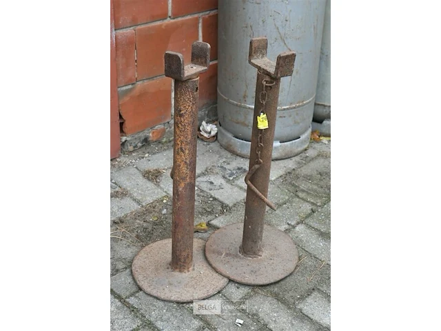 2 x metalen assteun - afbeelding 1 van  4