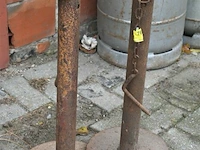 2 x metalen assteun - afbeelding 1 van  4