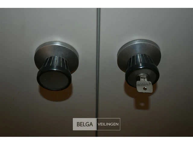 2 x metalen dossierkast - afbeelding 3 van  5
