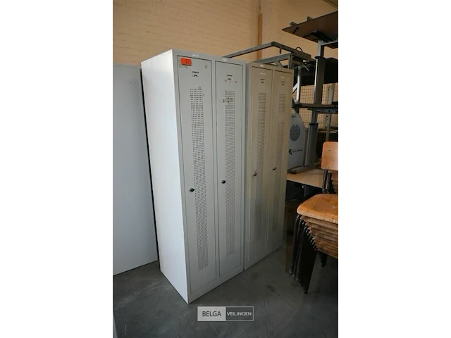 2 x metalen lockerkast voor 2 personen - afbeelding 1 van  5