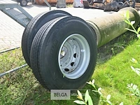 2 x michelin vrachtwagenband + velg - afbeelding 1 van  7
