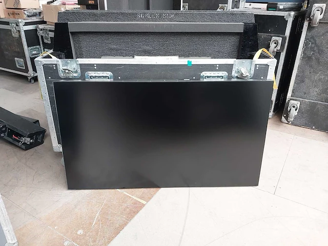 2 x nec x551un 55" seamless lcd monitor - afbeelding 1 van  7