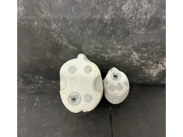 2 x olifanten in zandsteen "marbell" by store art belgium - afbeelding 2 van  2