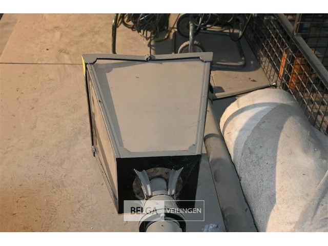 2 x oude lantaarnpaal - afbeelding 4 van  7