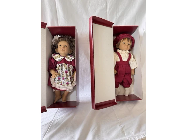 2 x pop paola reina - afbeelding 1 van  4