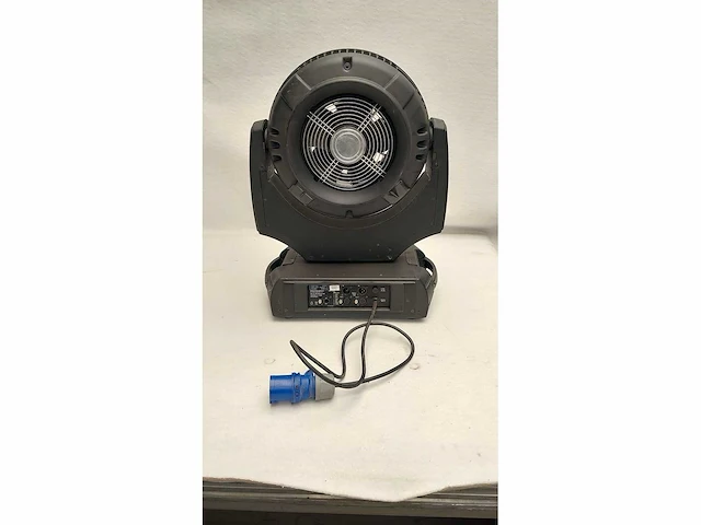 2 x robe robin cyclone (24x15w rgbw/8°-63°/integrated fan) - afbeelding 3 van  7