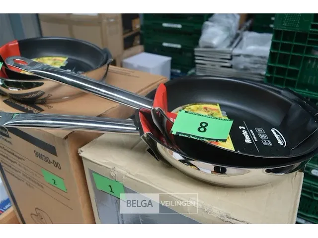 2 x steelpannen 24 cm + 28 cm - afbeelding 1 van  3
