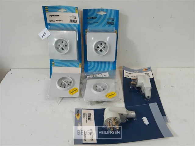 2 x stekker + 4 x stopkontact 380v/16a 4p - afbeelding 1 van  3