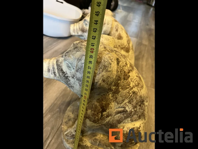 2 x stenen beeldjes varkens ongeveer 40 cm hoog - afbeelding 5 van  5