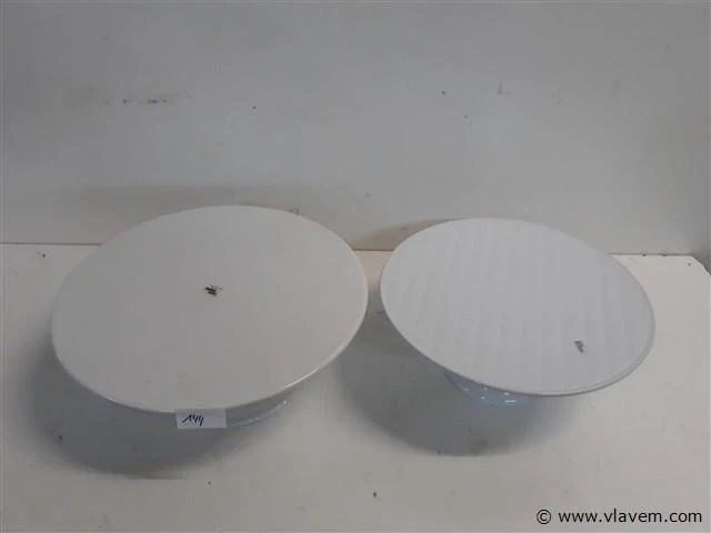 2 x taartschotel porslein op voet - afbeelding 1 van  2