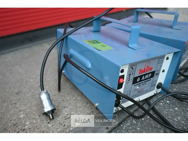 2 x teklite 6 amp batterijlader - afbeelding 2 van  5